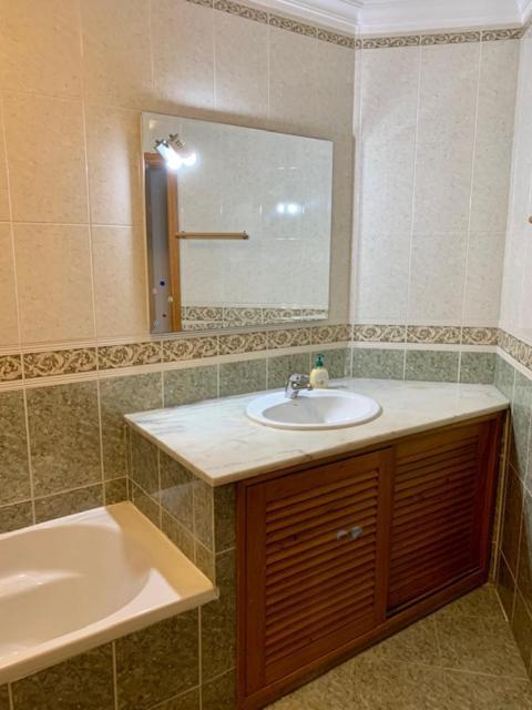 Апартаменты Apartamento Saloio Venda do Pinheiro Экстерьер фото